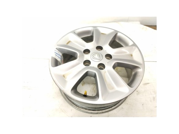 403004803R LLANTA ALUMINIO DACIA DUSTER|Desguaces La Cabaña
