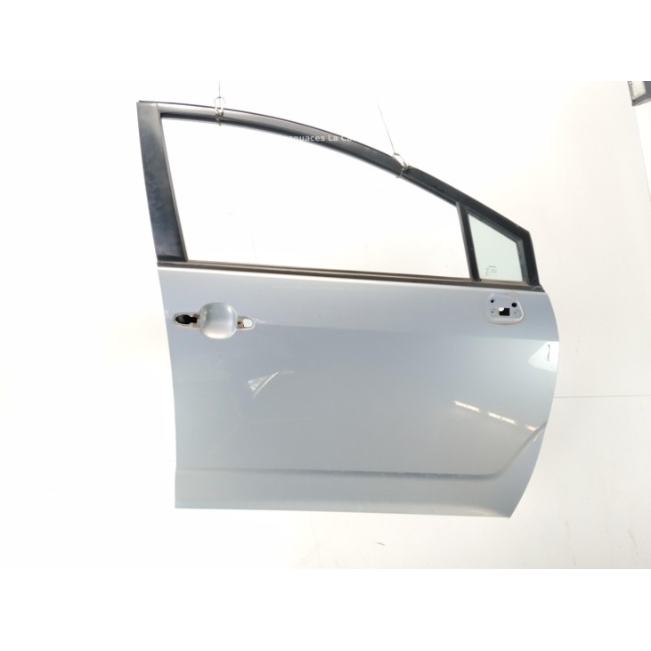 670010F011 PUERTA LAT DEL DER TOYOTA COROLLA Verso (ZER_, ZZE12_, R1_)|Desguaces La Cabaña
