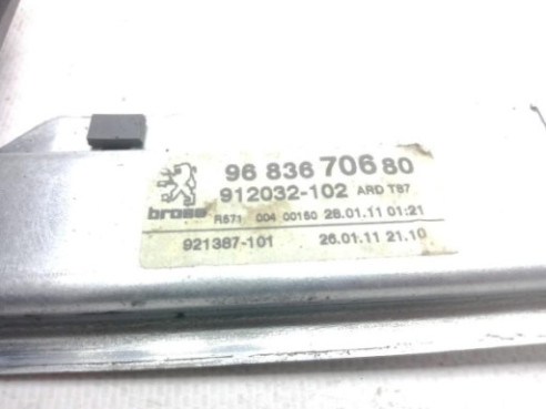 9683670680 ELEVALUNAS PUERTA LAT TRA DER PEUGEOT 5008 |Desguaces La Cabaña