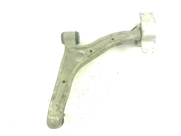 BRAZO SUSPENSION DEL DER INF MERCEDES BENZ CLASE B (W246, W242) |Desguaces La Cabaña