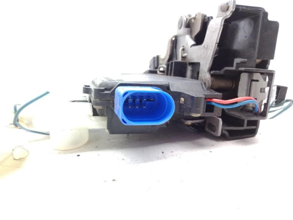 7L0839015 CERRADURA PUERTA LAT DEL IZQ SEAT ALTEA (5P1) |Desguaces La Cabaña