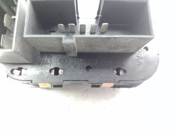 03161700 MANDO ELEVALUNAS PUERTA LAT DEL IZQ FORD MONDEO II Turnier (BNP) |Desguaces La Cabaña