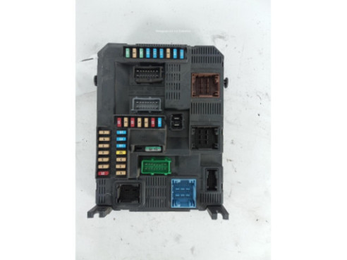9807531680 CAJA FUSIBLES INTERIOR (BSI) CITROEN C4 CACTUS |Desguaces La Cabaña