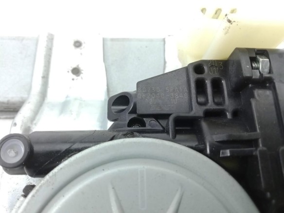 807305FA1A ELEVALUNAS PUERTA LAT DEL IZQ NISSAN MICRA V (K14) |Desguaces La Cabaña