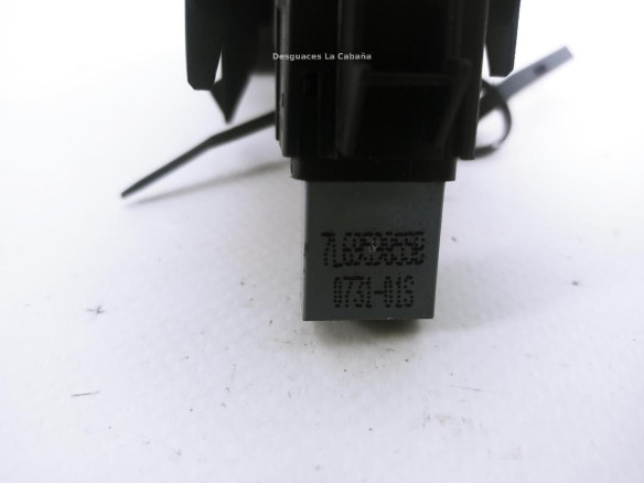 7L6959855B MANDO ELEVALUNAS PUERTA LAT TRA DER VW PASSAT (362) |Desguaces La Cabaña