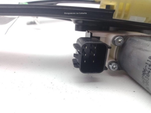 BM51A23200BD ELEVALUNAS PUERTA LAT DEL DER FORD FOCUS III |Desguaces La Cabaña