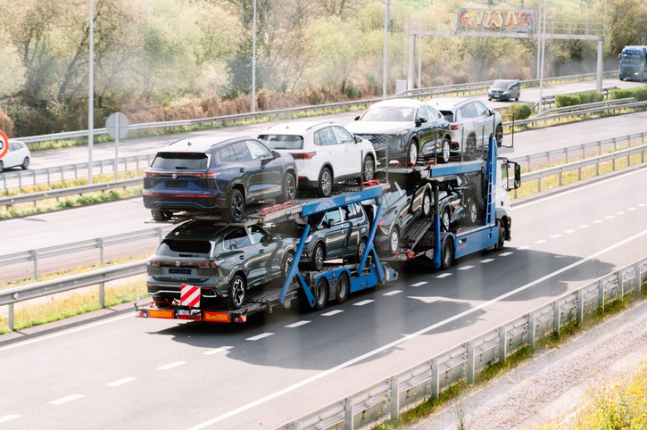 Baja de coche por exportación: cuándo hacerla y qué debes tener en cuenta